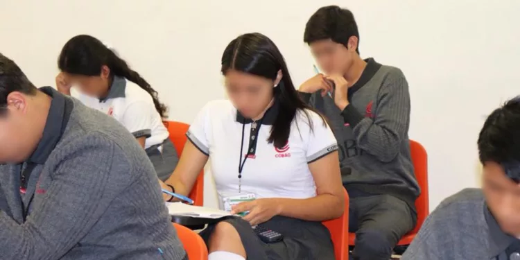 Foto: archivo // El nuevo periodo de registro para estudiar el bachillerato será del 19 al 26 de agosto.