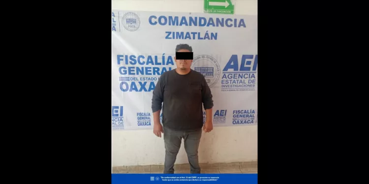 ¡La publicaron en Facebook y terminaron detenidos! Recuperan moto robada en Zimatlán