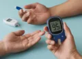 Foto: internet – ilustrativa // Malos hábitos alimenticios, sedentarismo, la obesidad y el factor genético, principales causas de la diabetes.