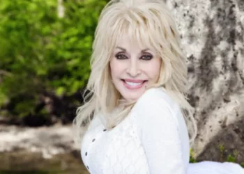 Se apaga una leyenda: muere Dolly Parton a los 80 años