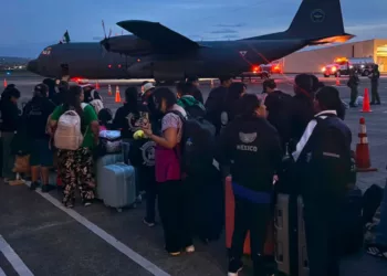Sismo deja crisis en Colombia y activa operativo de repatriación de mexicanos