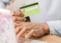 Cómo aprovechar las promociones estrella en vuelos y viajar más barato