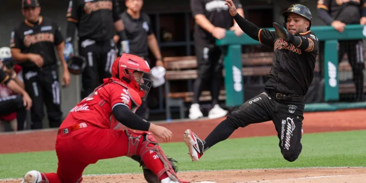 Guerreros de Oaxaca vs. Diablos Rojos: La serie de Playoffs llega empatada al Yu’Va