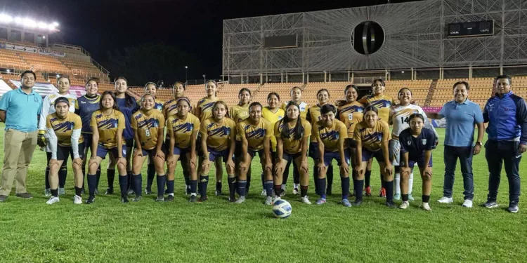 La selección de la UABJO en las actividades de aniversario.