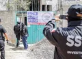 Las fuerzas del orden sitiaron diversos inmuebles vinculados a la ASAEO, logrando el decomiso de armas, drogas y la captura de 20 integrantes de la mafia del transporte.