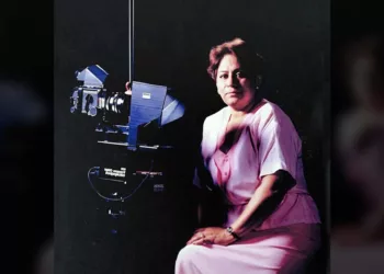 Luz María destacó especialmente por su habilidad en el retoque fotográfico y la iluminación con óleo.