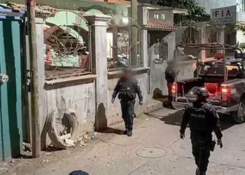 Foto: redes sociales // Domicilio baleado, perteneciente a la diseñadora Elvis Guerra.