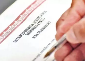 Matrimonios a la baja; aumento en divorcios