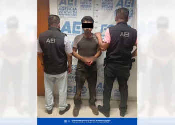 Elementos de la AEI trasladaron al imputado ante el juez para dar inicio a su proceso penal.