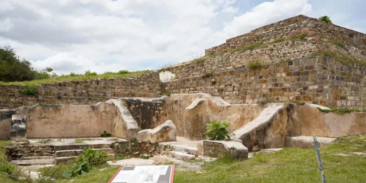 Fotos: Centro INAH Oaxaca // El proyecto arqueológico del Conjunto Monumental de Atzompa inició en 2007.
