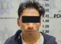 El presunto ladrón fue capturado tras intentar huir a pie.