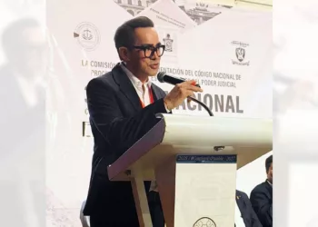 Foto: cortesía // Participación de Juan Díaz Carranza en el Tercer Foro Nacional del Código Nacional de Procedimientos Civiles y Familiares.