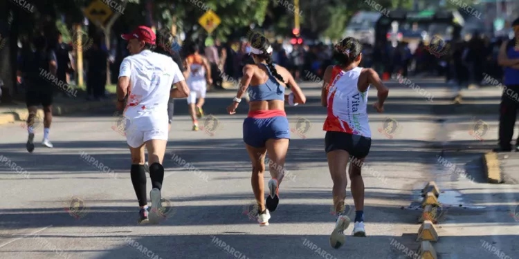 Foto: Leobardo García Reyes // Preparan la Carrera contra la Polio.