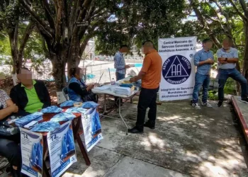 AA busca que las pláticas lleguen directamente a los estudiantes.