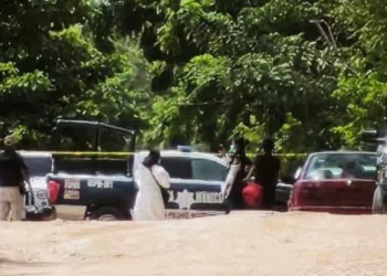 ¡Plomo y muerte en Puerto Escondido! Ejecutan a una mujer; Fiscalía busca respuestas