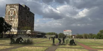 Ansiedad y alcohol en la UNAM: Las señales de alerta que los padres no deben ignorar
