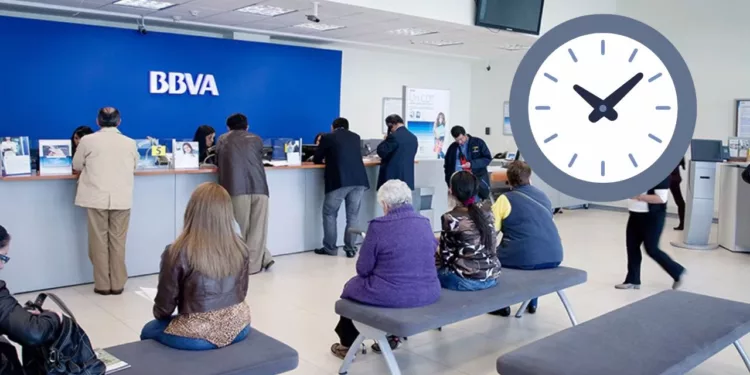 ¡Ajusta tu agenda! BBVA México cambia el horario de atención en sus sucursales a partir de octubre