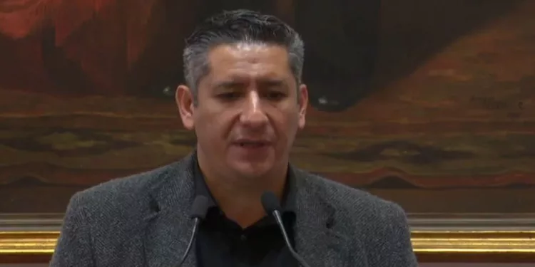 Investigan a otras autoridades municipales por nexos con la delincuencia organizada
