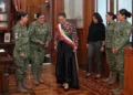 Foto: Presidencia de la República // Claudia Sheinbaum con el bordado juchiteco que uso en la ceremonia del Grito, el 15 de septiembre