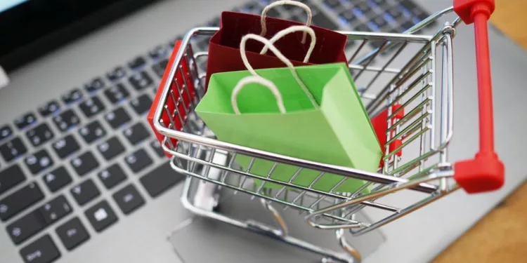 Evita estafas en las compras de fin de año: Así puedes exigir tus derechos ante la Profeco