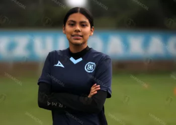 Dania Reyes asistirá a Cruz Azul Sub 15 en la Ciudad de México.