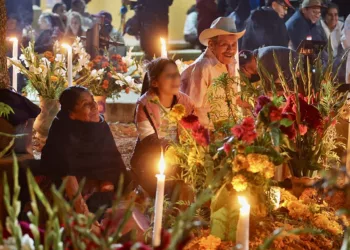 ¿2 de noviembre día de descanso obligatorio? Proponen nuevo festivo en la LFT