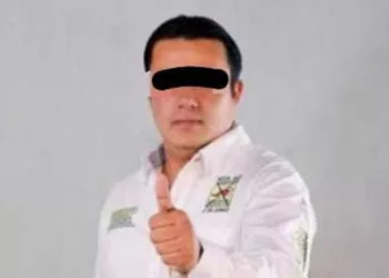Gustavo Herrera Toledo, exaspirante del PUP, enfrenta un proceso por violencia familiar mientras acumula denuncias en la Fiscalía por presuntos fraudes.
