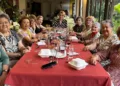 Geña Campa y Toña Díaz recibieron felicitaciones y buenos deseos durante el ameno desayuno.
