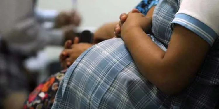 Foto. Archivo - ilustrativa // En 2025, Oaxaca registró 3 mil 964 nacimientos en menores de edad.