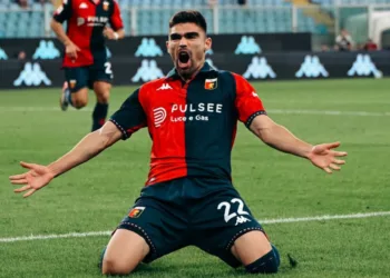¡Viva México! Johan Vásquez marca gol con el Genoa y le da el pase a Octavos de la Coppa Italia