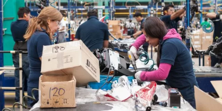 Jornada laboral de 40 horas en México: Solo 1 de cada 4 empresas está lista a 90 días del cambio