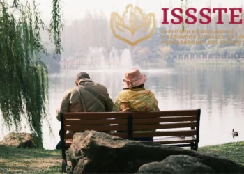 Jubilación ISSSTE: ¿Cómo jubilarse antes de los 60 años tras el nuevo decreto de reducción de edad?