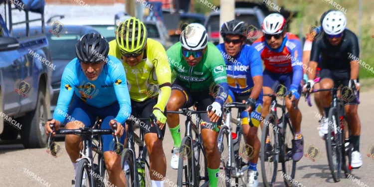 Fotos: Leobardo García Reyes // Mayordomo dominó el ciclismo del fin de semana.