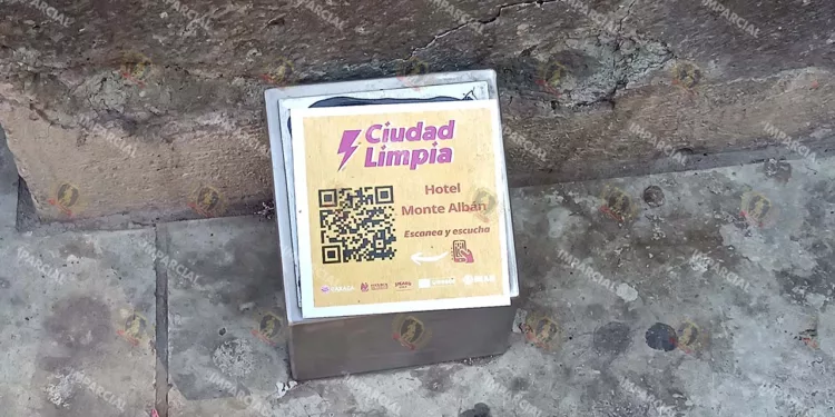 Foto: Lisbeth Mejía // Las placas del nuevo programa.