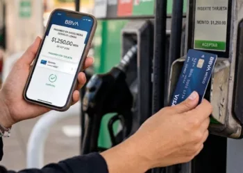 ¿Adió$ al efectivo en México? Sheinbaum anuncia pagos digitales en casetas y gasolineras