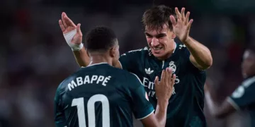 Real Madrid rescata una victoria agónica ante el Elche con gol de Espí en el descuento
