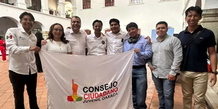 Representantes de la Mixteca participaron en el Festival-Expo “Oaxaca Tiene Talento”.