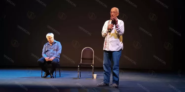 Foto: Lisbeth Mejía // El pionero de la agroecología en Latinoamérica, Sebastião Pinheiro, dictó este jueves la conferencia "La tierra se respeta, el agua se siembra y la comunidad vive: Oaxaca, cuna de los bomberos agroecológicos".