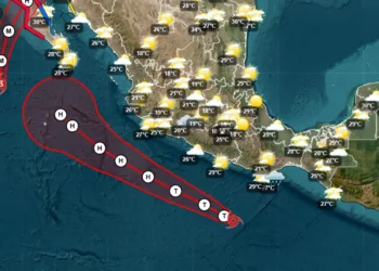 Se forma la tormenta tropical dieciocho-E frente a las costa de Oaxaca y Guerrero.