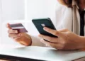 Alerta por “toque fantasma”: Qué es y cómo evitar esta estafa en tarjetas con NFC