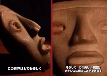 Un ciudadano japonés entregó la máscara tras comprarla hace varios años en Francia por su valor estético.