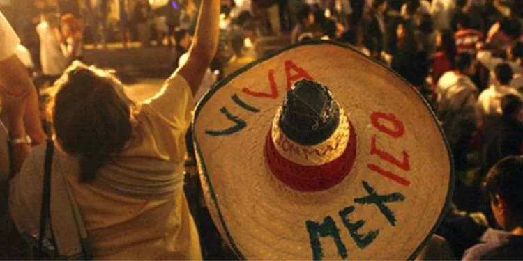 Orgullo de ser mexicano alcanza récord histórico del 87%: ¿Cómo impactan EE. UU. y la Gen Z?