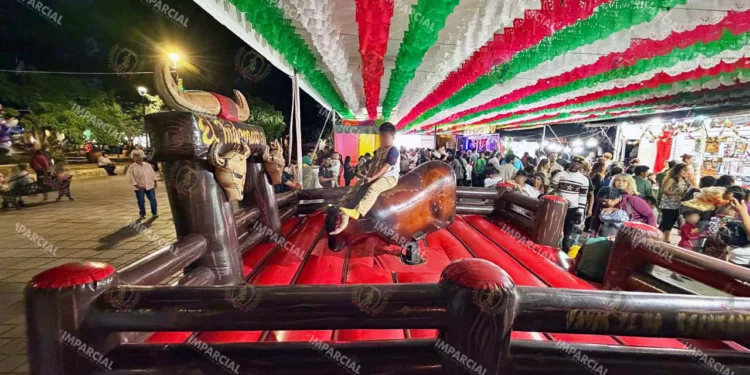 Foto: Adrián Gaytán // Llaman a disfrutar Fiestas Patrias en familia y en paz.
