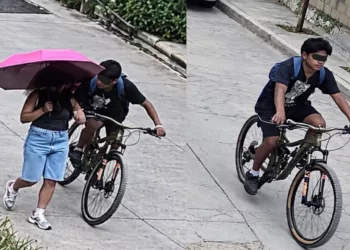 VIDEO | ¡La esperó para agredirla! Ciclista le toca glúteos a mujer y huye; redes desatan su búsqueda