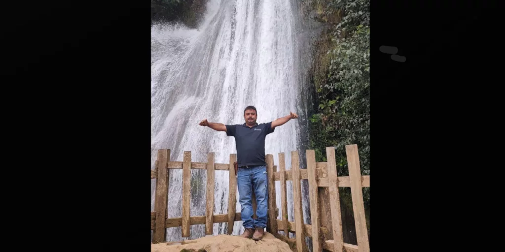 ¡Lo acribillan frente a su esposa! Asesinan a defensor comunitario en Itundujia