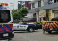 ¡Violencia golpea Pinotepa! Ejecutan a dos hombres a balazos en un negocio