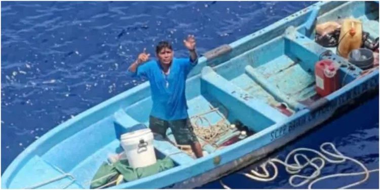 Localizan con vida a Héctor Márquez, pescador de Puerto Ángel desaparecido en altamar