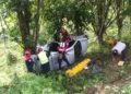 Volcadura en la Transístmica deja herido a abuelito