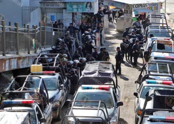 Paran labores policías capitalinos; pocos avances en ley de pensiones