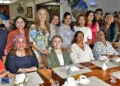 Fotos: Rubén Morales // Doña Adriana Olvera disfrutó de un agradable desayuno con motivo de su cumpleaños, acompañada por familiares y amigas.